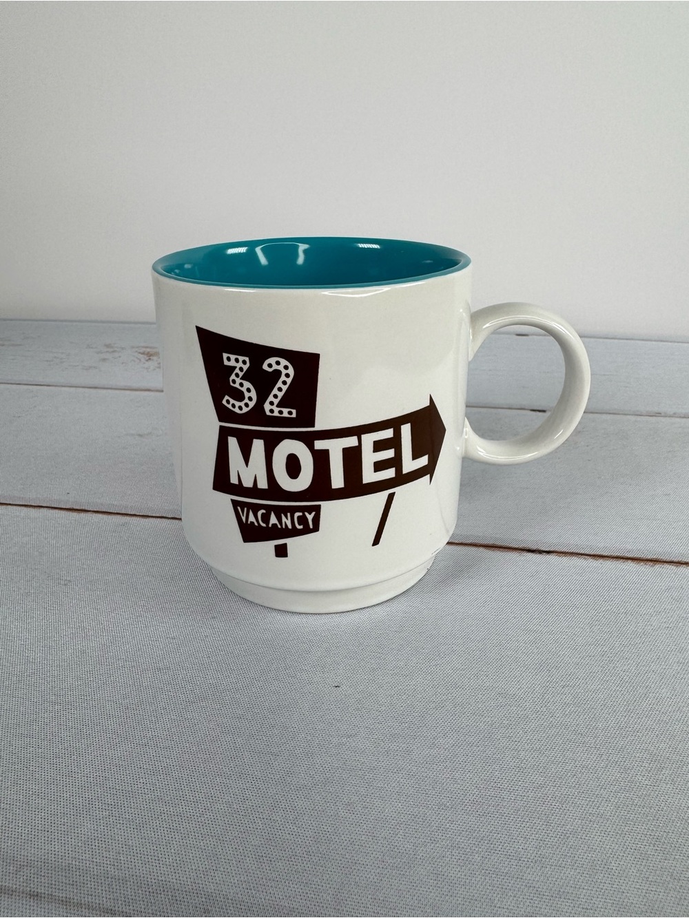 Curiosity Shoppe for Target 32 Motel Vacancy Retro Mug